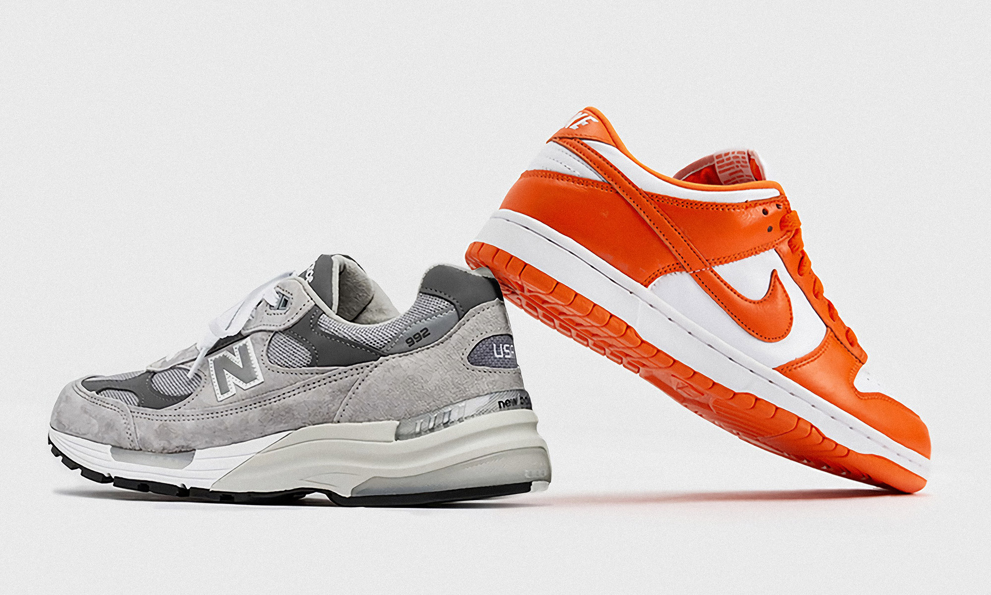 目前很火的 Nike Dunk 和 NB 992，你选哪个？