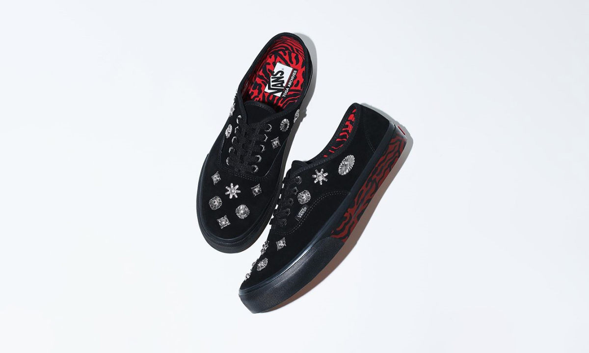 TOGA x Vans 联名 Authentic 鞋款释出