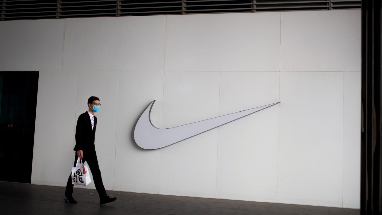 Nike 、adidas 超低折扣，618 是运动品牌恢复元气的节点吗？