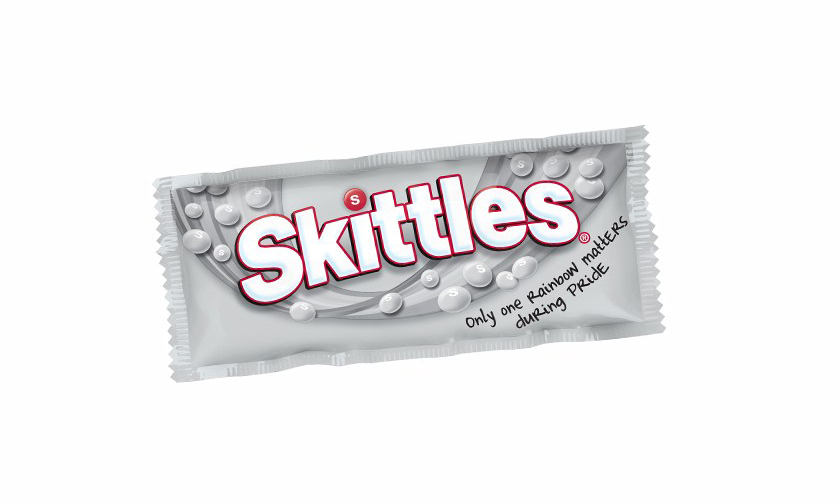支持 Pride Month 骄傲月，Skittles 彩虹糖推出「无色」包装