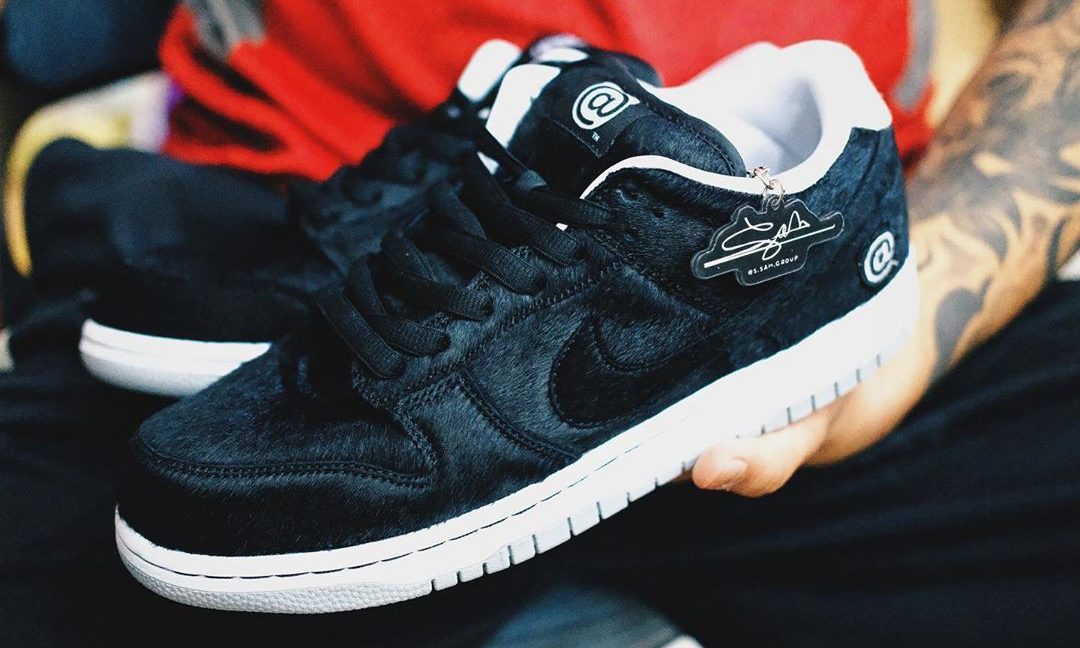 MEDICOM TOY x Nike SB Dunk Low 联名实物近赏
