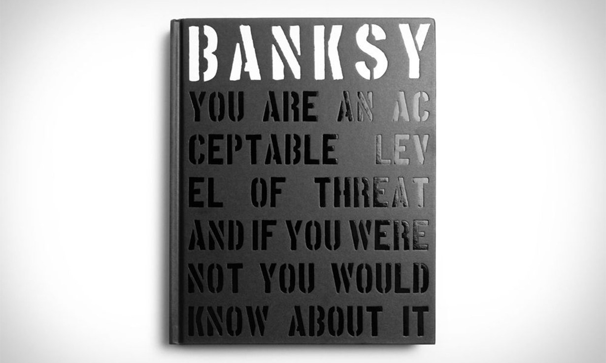 艺术爱好者的心头好，收录 Banksy 作品的全新精装书开售