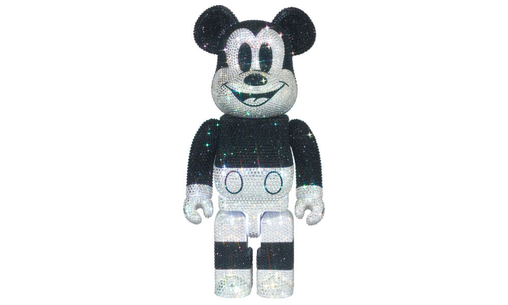 MEDICOM TOY 携手 LIGHTS STYLE 推出施华洛世奇水晶米奇 BE@RBRICK