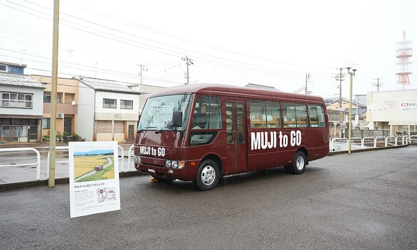 MUJI 将巴士改造成为移动店铺