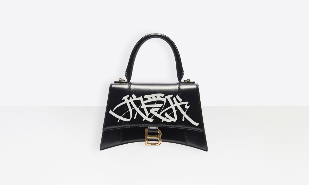 BALENCIAGA 推出七夕特别系列