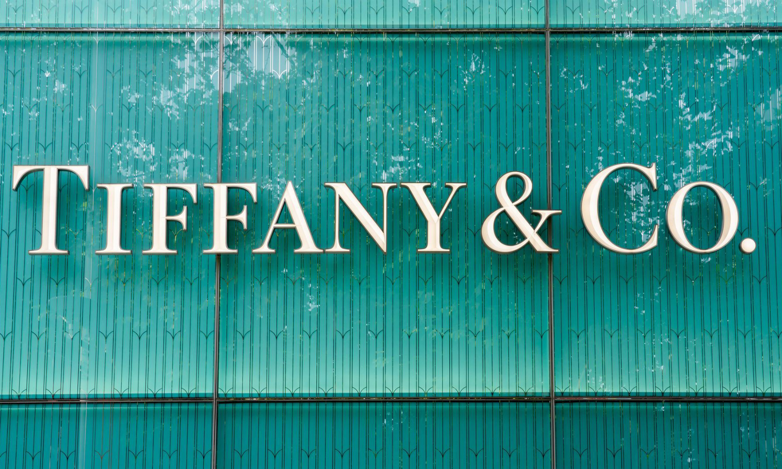 LVMH 收购 Tiffany 的交易将再延期三个月进行