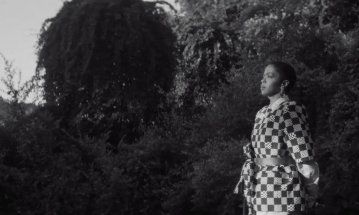 Lauryn Hill 为 LOUIS VUITTON 2021 春夏男装秀录制 Live 表演