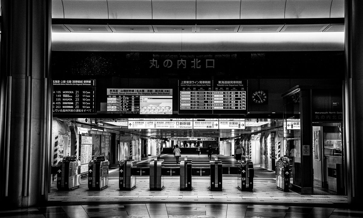 冷清的原宿街头，梅咏拍下了疫情期间「无人的东京实录」
