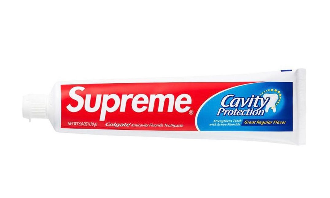 惊喜上线，Supreme x Colgate 联乘牙膏本周登场
