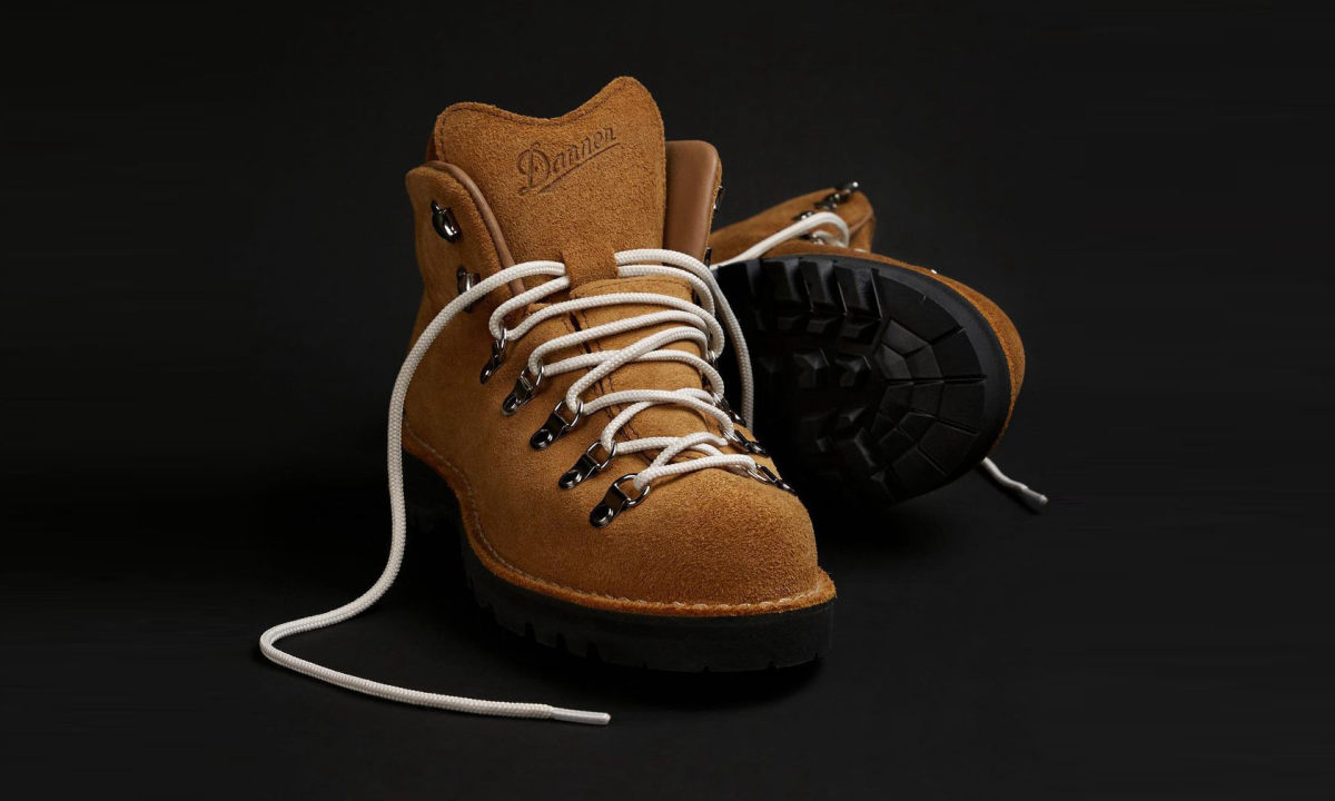 JJJJound 联手 Danner 打造全新合作