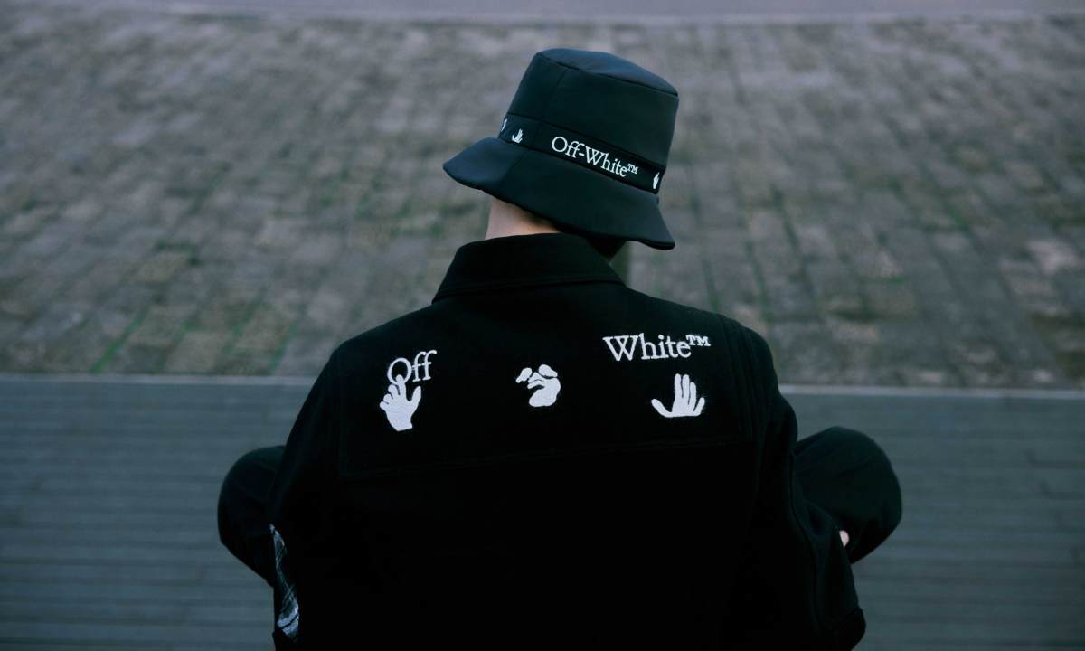 全成都都晓得，OFF-WHITE c/o VIRGIL ABLOH™ 是个角色