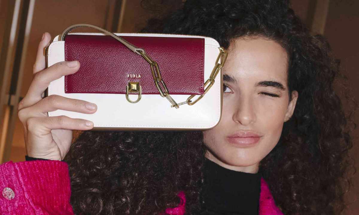 暖意冬日，FURLA 意大利假日系列释出