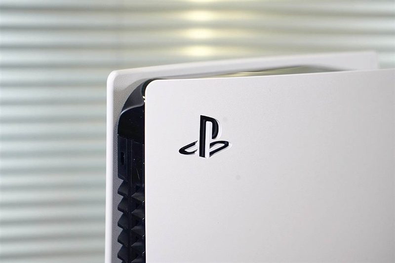 索尼 PS5 国行或将 12 月 18 日发布，港服账号皆可登录