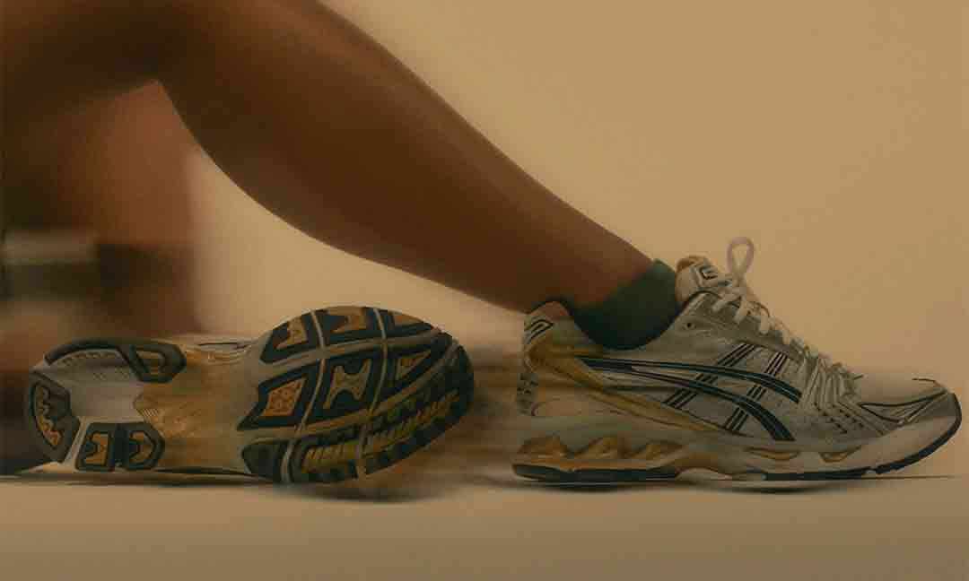划时代的「闪电」，ASICS GEL-KAYANO 14 回归