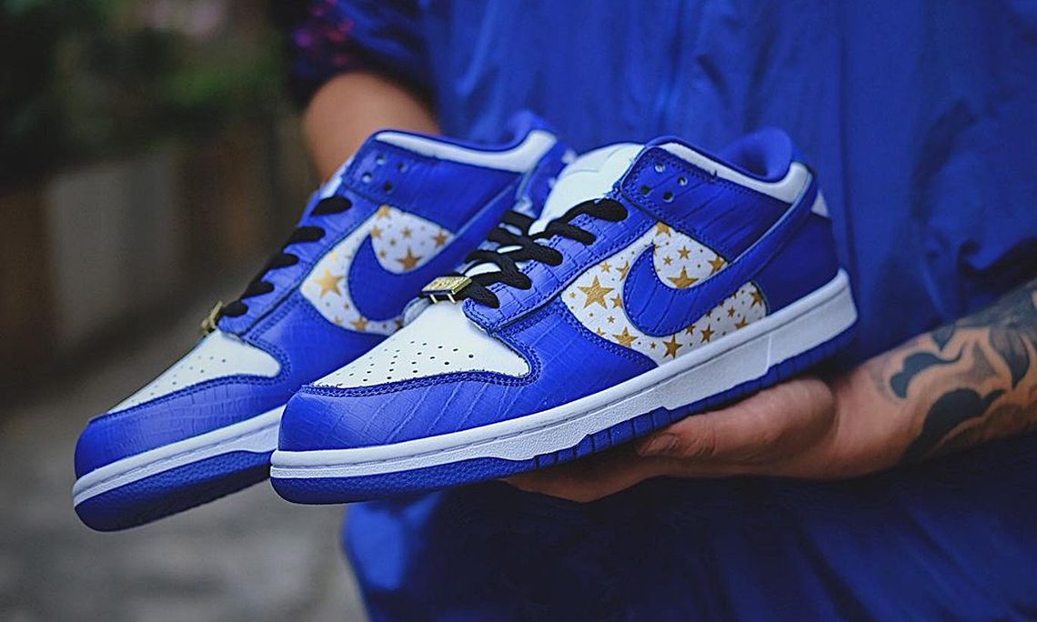 Supreme x Nike SB Dunk Low「Hyper Royal」实物近赏