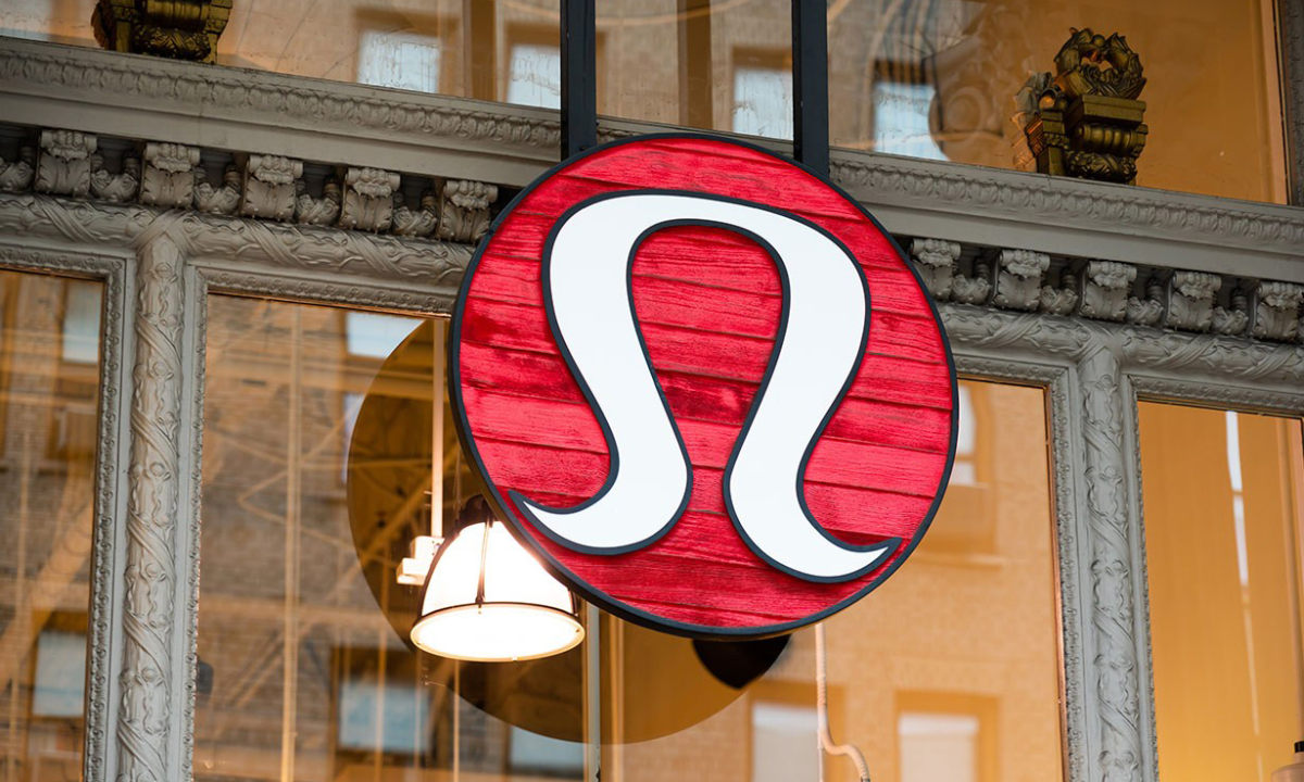 不只有瑜伽服，Lululemon 宣布将进军鞋履市场