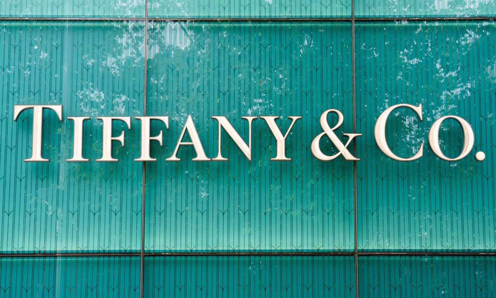肥皂剧完结，LVMH 正式完成对 Tiffany & Co. 的收购