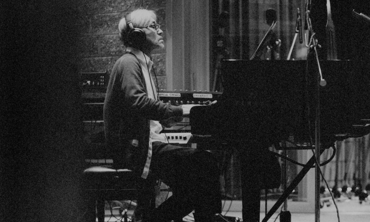 坂本龙一向大众公布自己罹患直肠癌