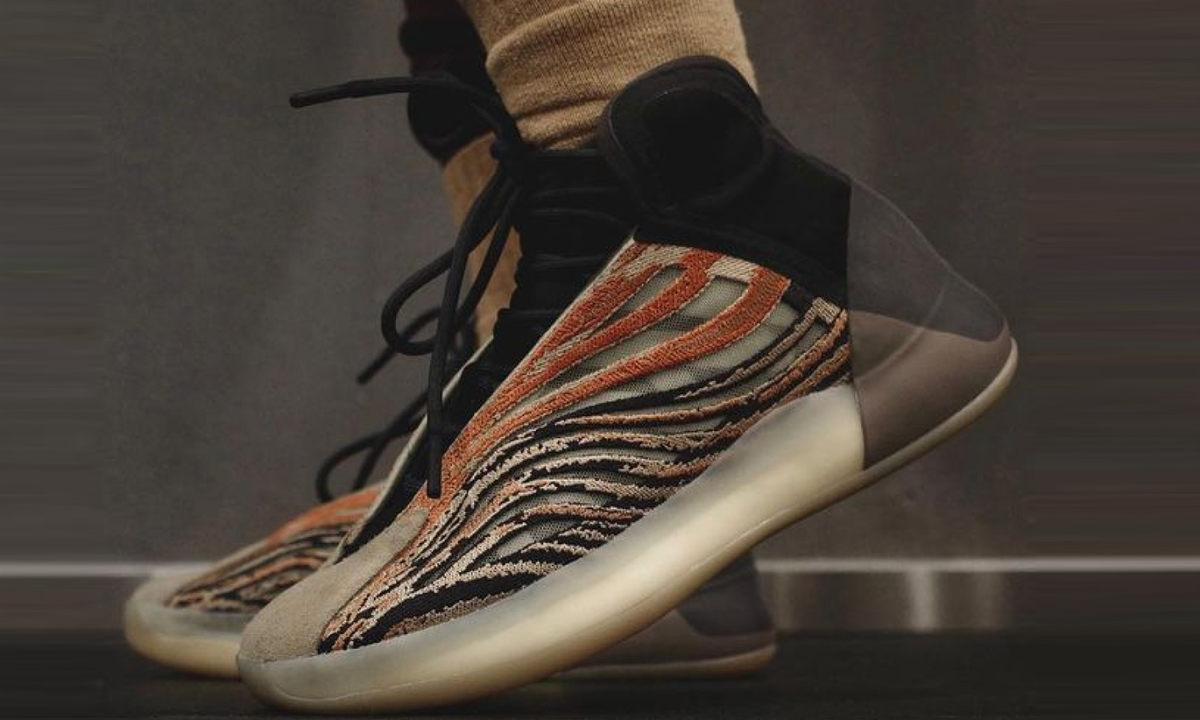Yeezy Quantum「Flaora」实物近赏