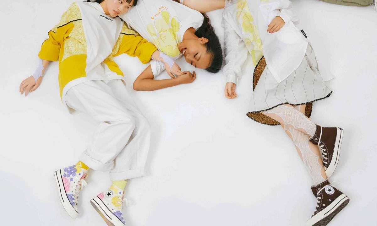 CONVERSE 推出 CHUCK 70 花卉系列