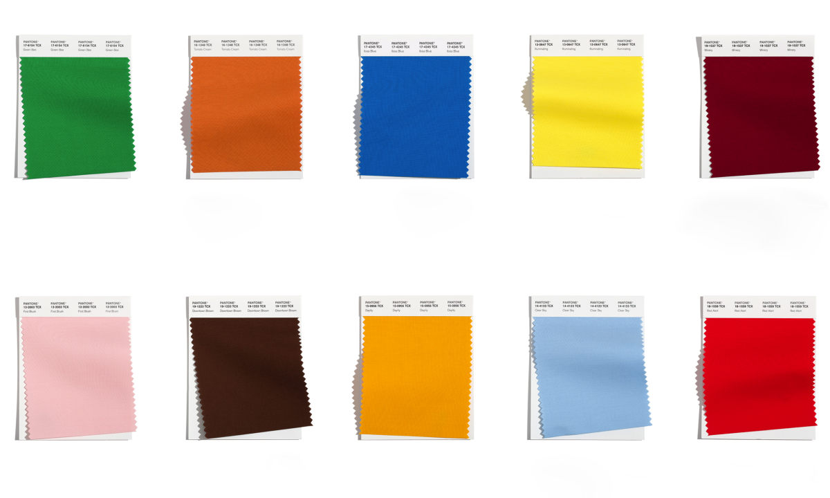 Pantone 发布 2021 秋冬伦敦时装周流行色