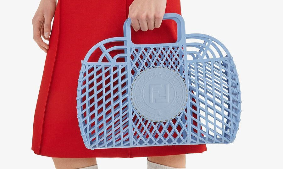 回归童年时代，FENDI 推出 2021 夏季新品包袋系列