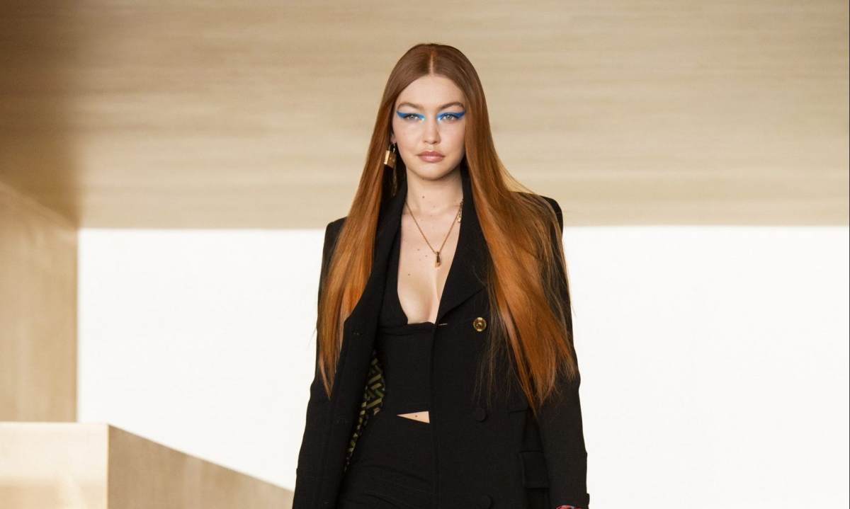加入 Monogram 大军，VERSACE 正式发布 2021 秋冬成衣系列