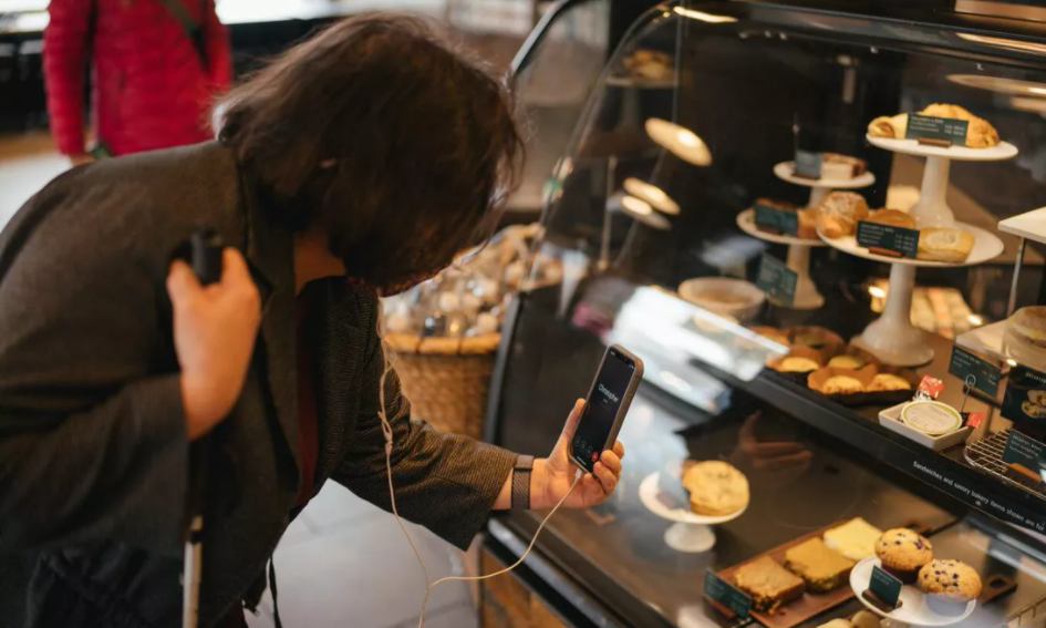星巴克帮助盲人和低视力顾客通过应用程序进店点餐