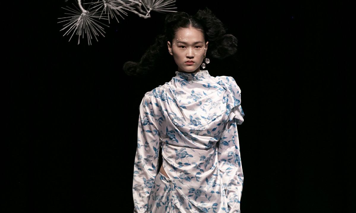 Yuhan Wang 2021 秋冬系列秀场回顾