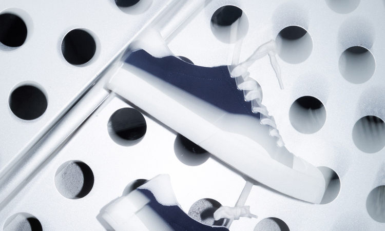 平移不对称设计，ROARINGWILD 正式发布首款硫化鞋 CANVAS SHOES