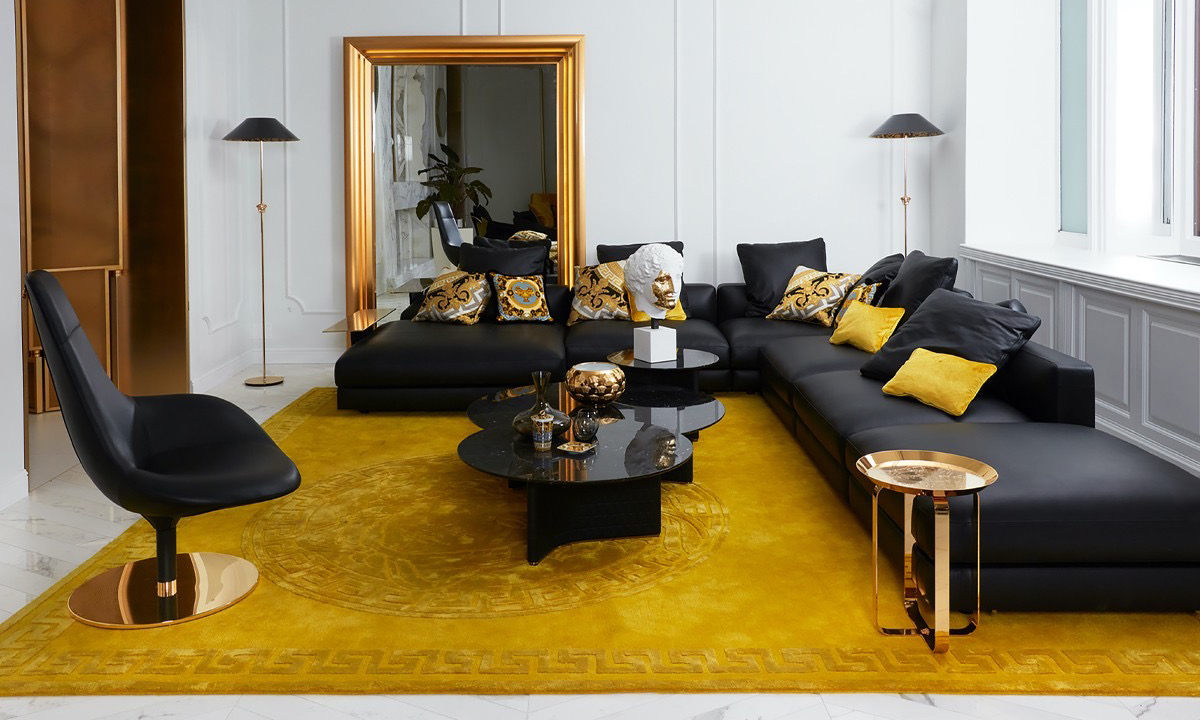 携 Interni Spa 打造 ，Versace Home 米兰旗舰店开业