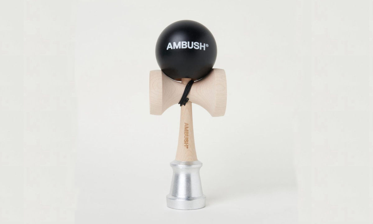 「男孩节」限定，AMBUSH 推出全新剑玉周边