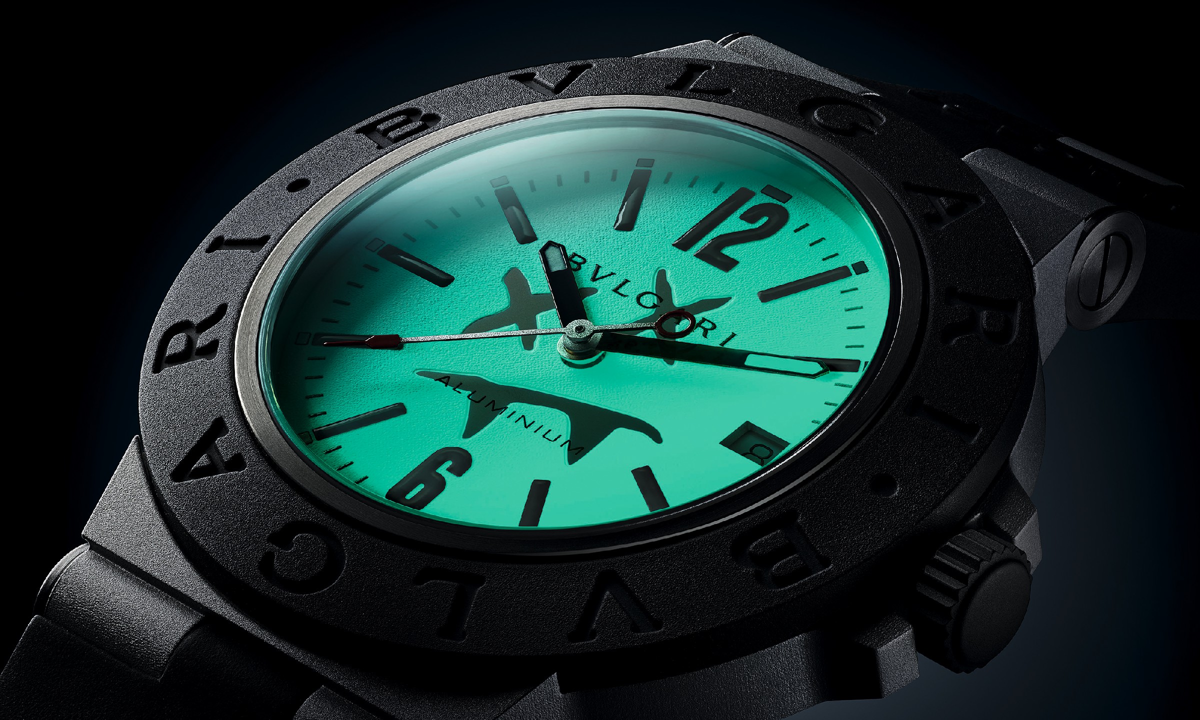 Steve Aoki 设计的 BVLGARI 腕表，要不要来看看？