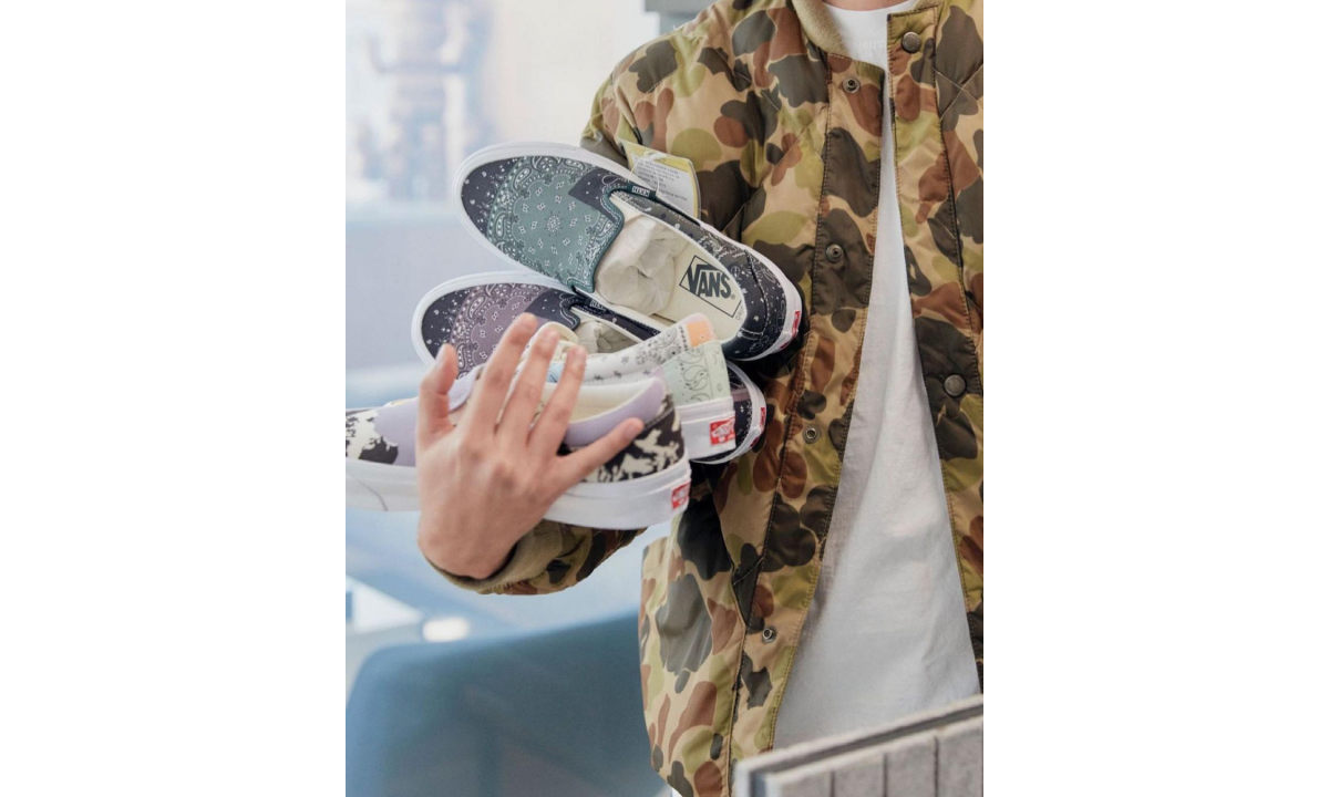 Ronnie Fieg 一次曝光三大品牌联名球鞋设计
