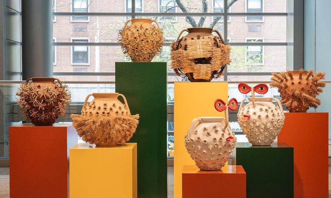 与苏富比合作，LOEWE 推出 7 款陶艺品