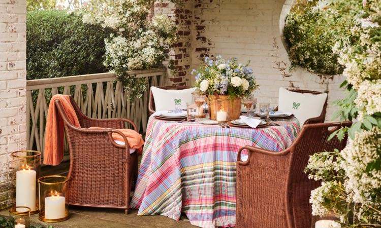 Ralph Lauren HOME 推出「Summer Hill」系列家具