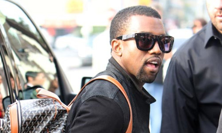 Kanye West「机器人脸」Goyard 双肩包以 5.5 万美元成交