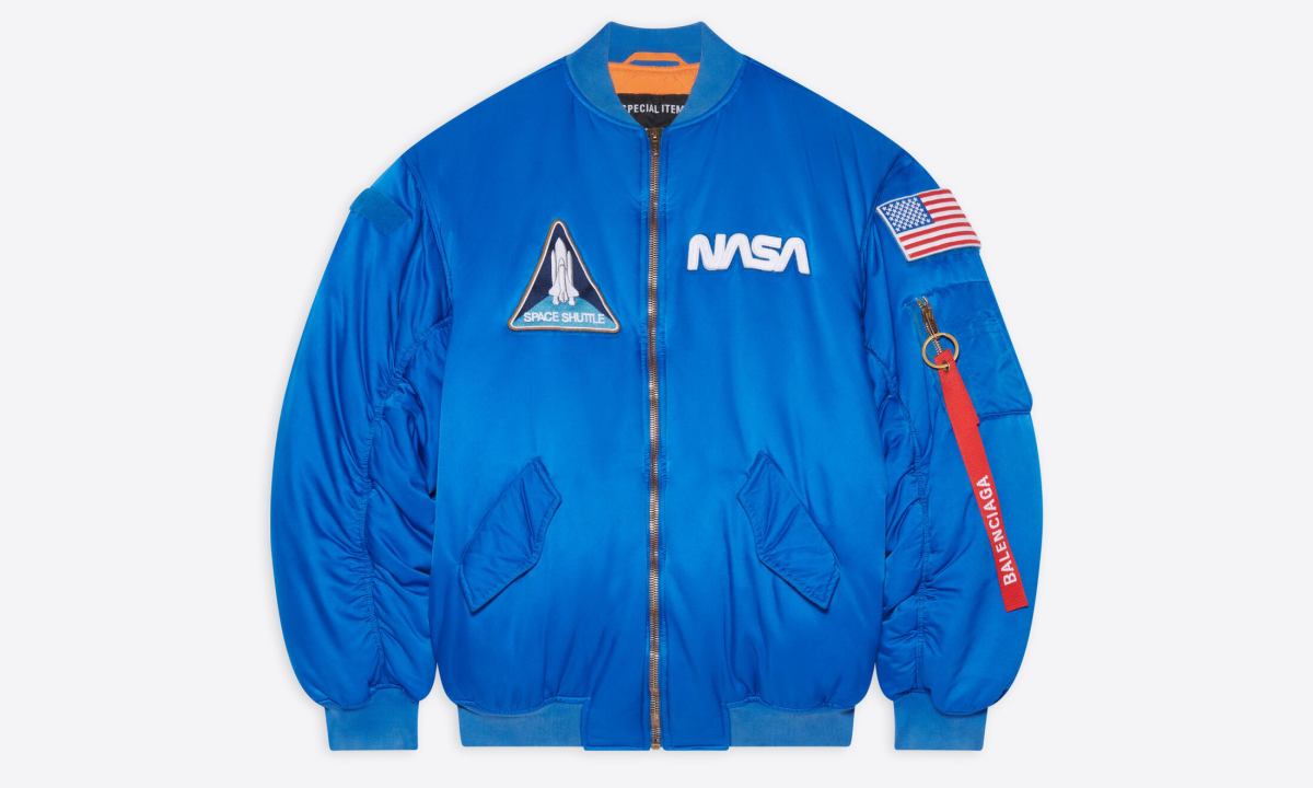 BALENCIAGA x NASA 推出合作系列