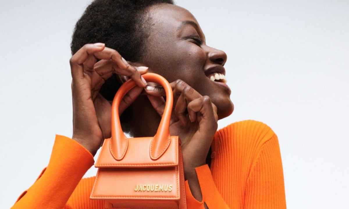 JACQUEMUS x Mytheresa 推出夏季胶囊系列