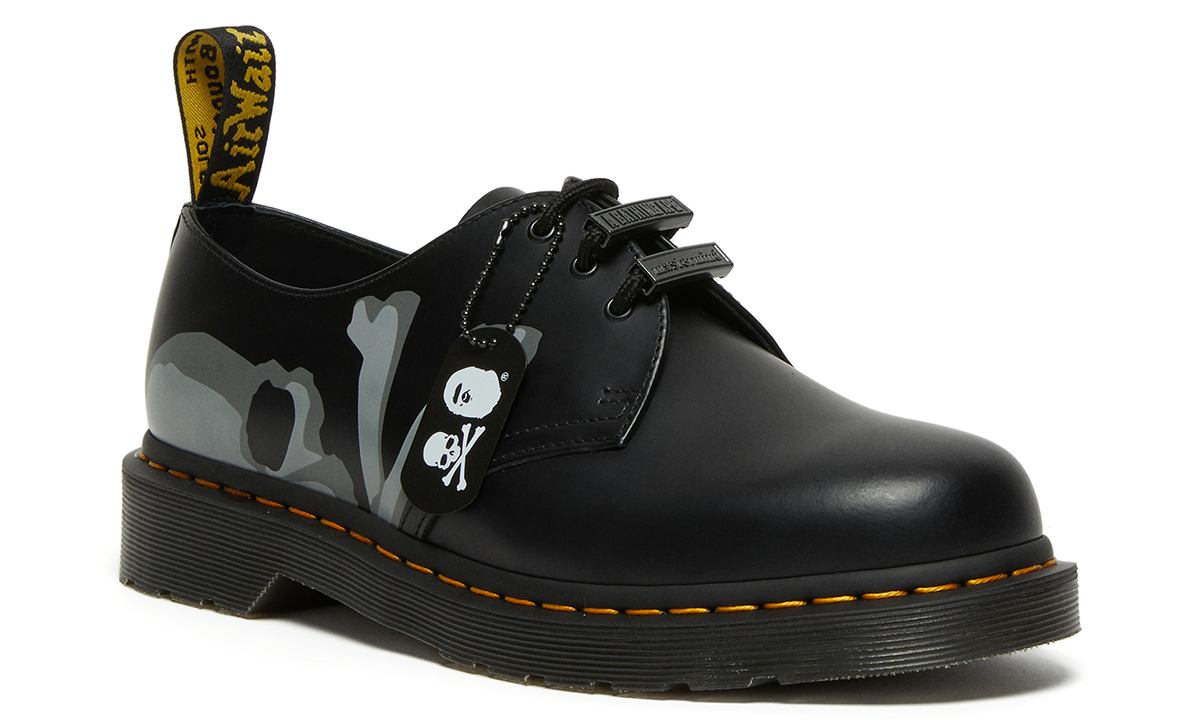 Dr.Martens x A BATHING APE® x mastermind JAPAN 三方联名鞋款登场