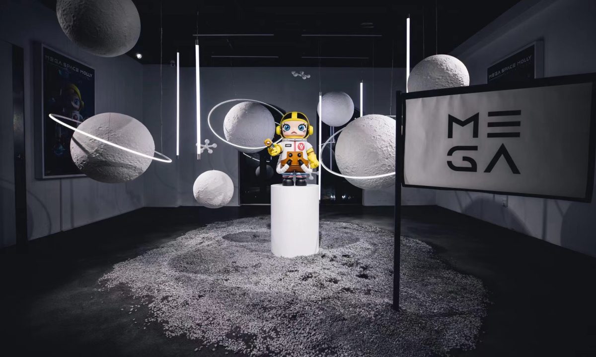 MEGA 珍藏系列 SPACE MOLLY x 海绵宝宝手办空降上海 SOLESTAGE