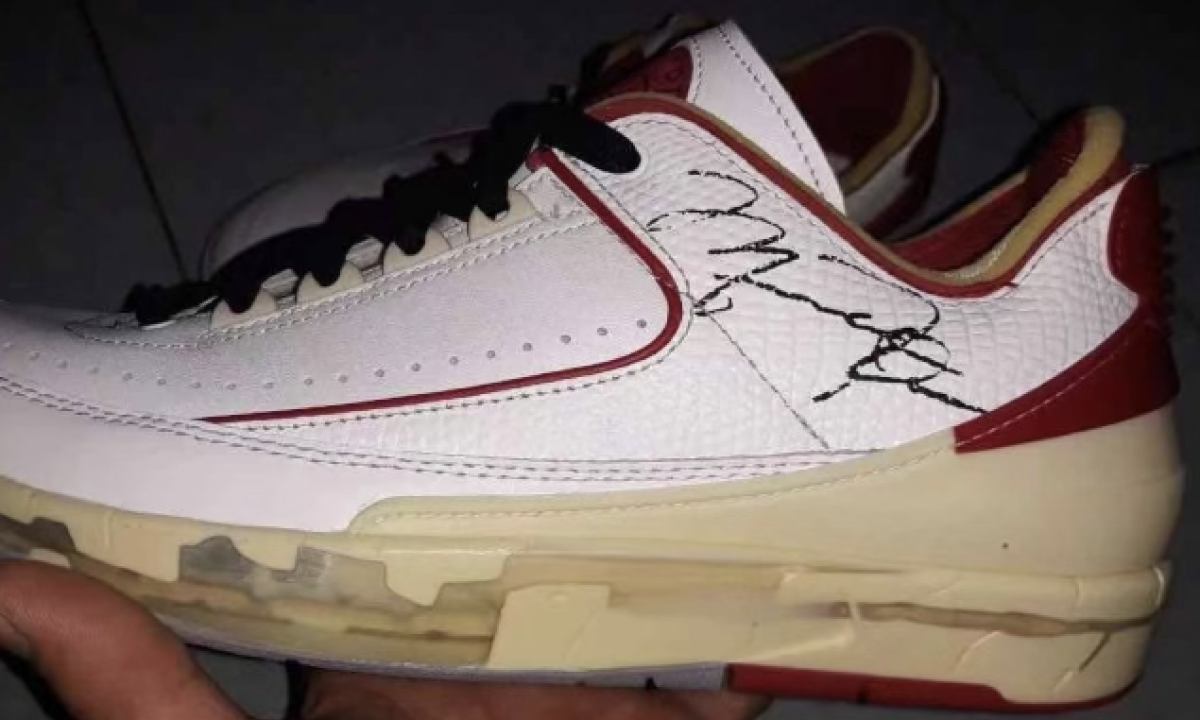 Off-White™ x Air Jordan II Low 谍照释出