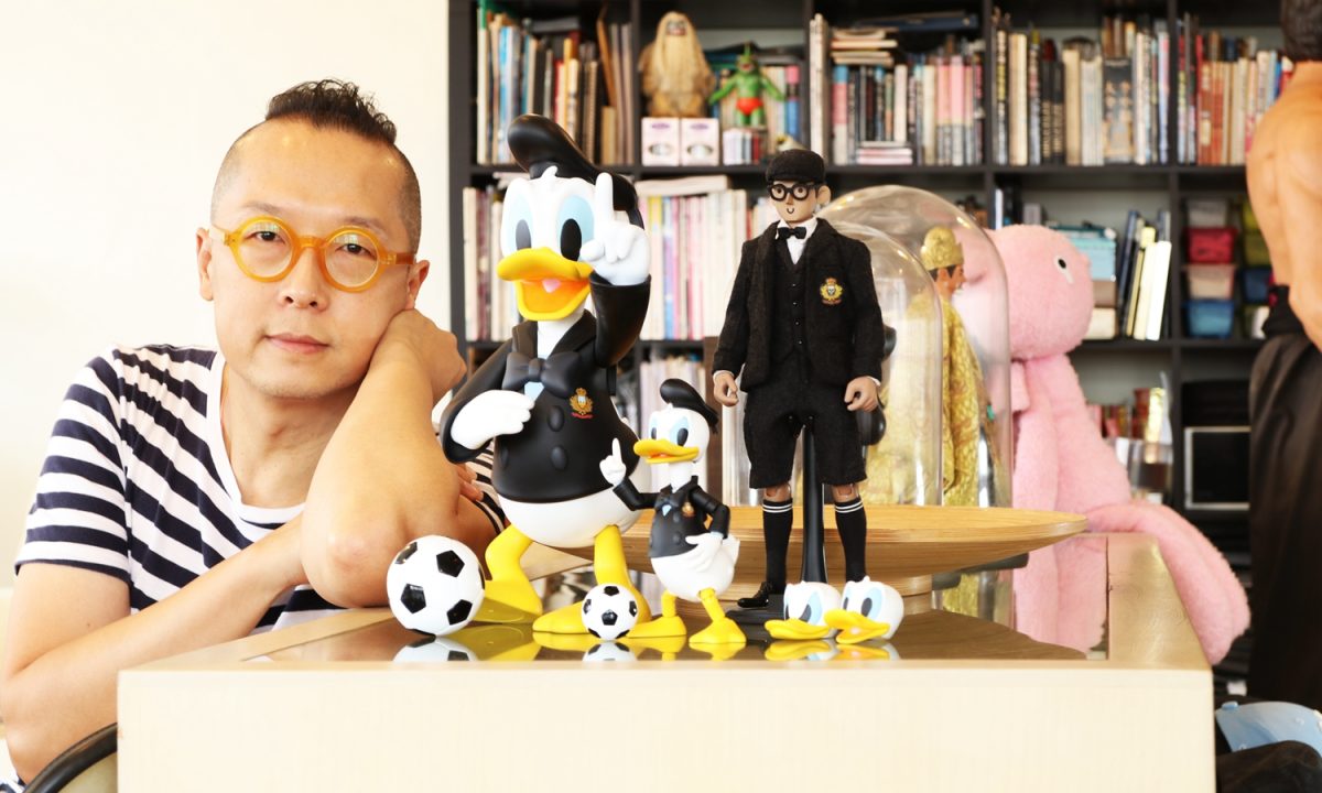 Eric So x HEROCROSS x Disney 联名唐老鸭「Referee」珍藏玩偶系列登场