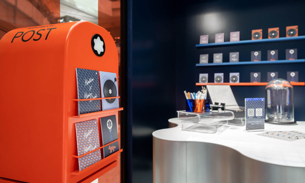 周末逛店好去处，Montblanc x Maison Kitsuné 胶囊系列限时精品店登陆上海
