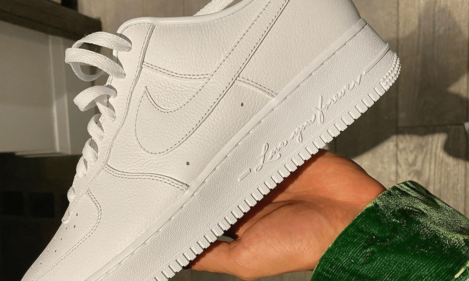 Drake x Nike Air Force 1 Low 「Certified Lover Boy」预告图释出