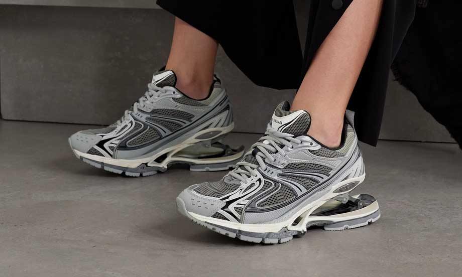 这是 BALENCIAGA 下一双爆款球鞋？