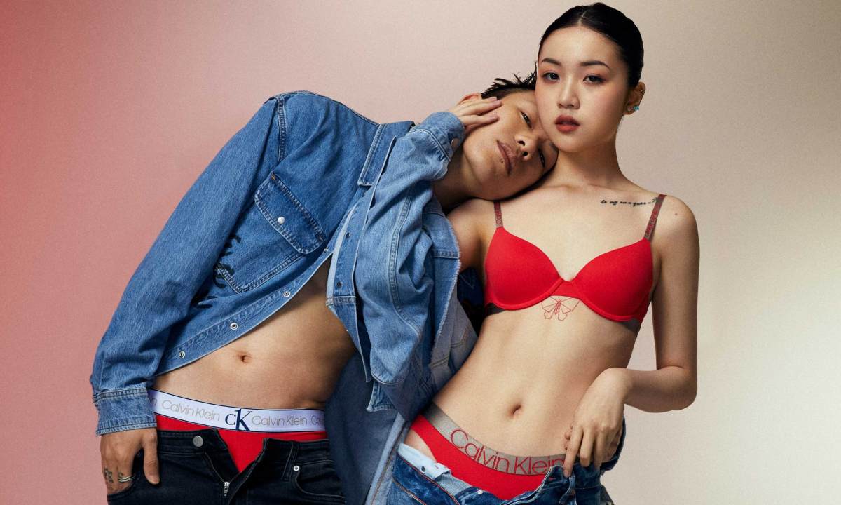 「私人订制」情侣装会成为你的七夕约会之选吗？