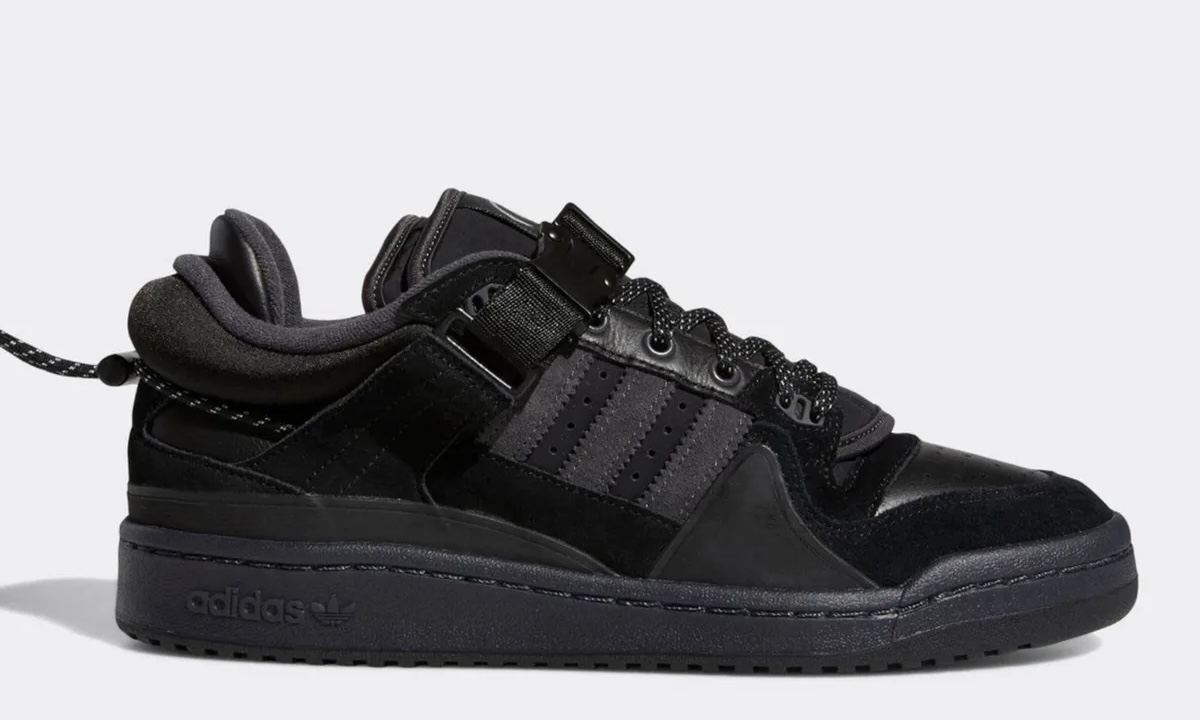 Bad Bunny x adidas Originals 纯黑合作鞋款即将发售
