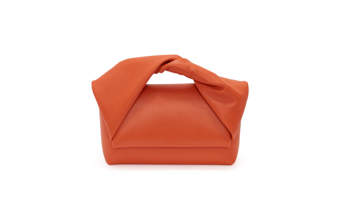重塑经典，JW Anderson 释出新款 Twister 手袋