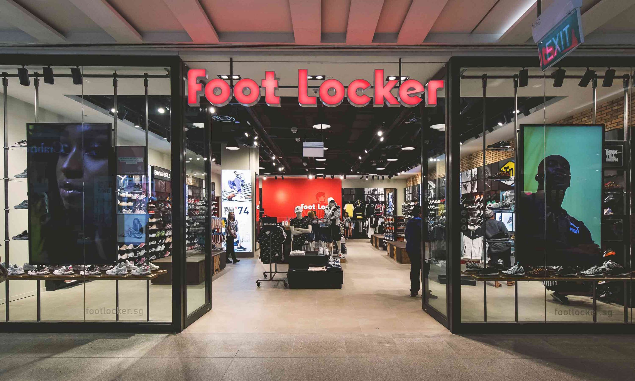 Foot Locker 以 11 亿美元收购 atmos 与 WSS